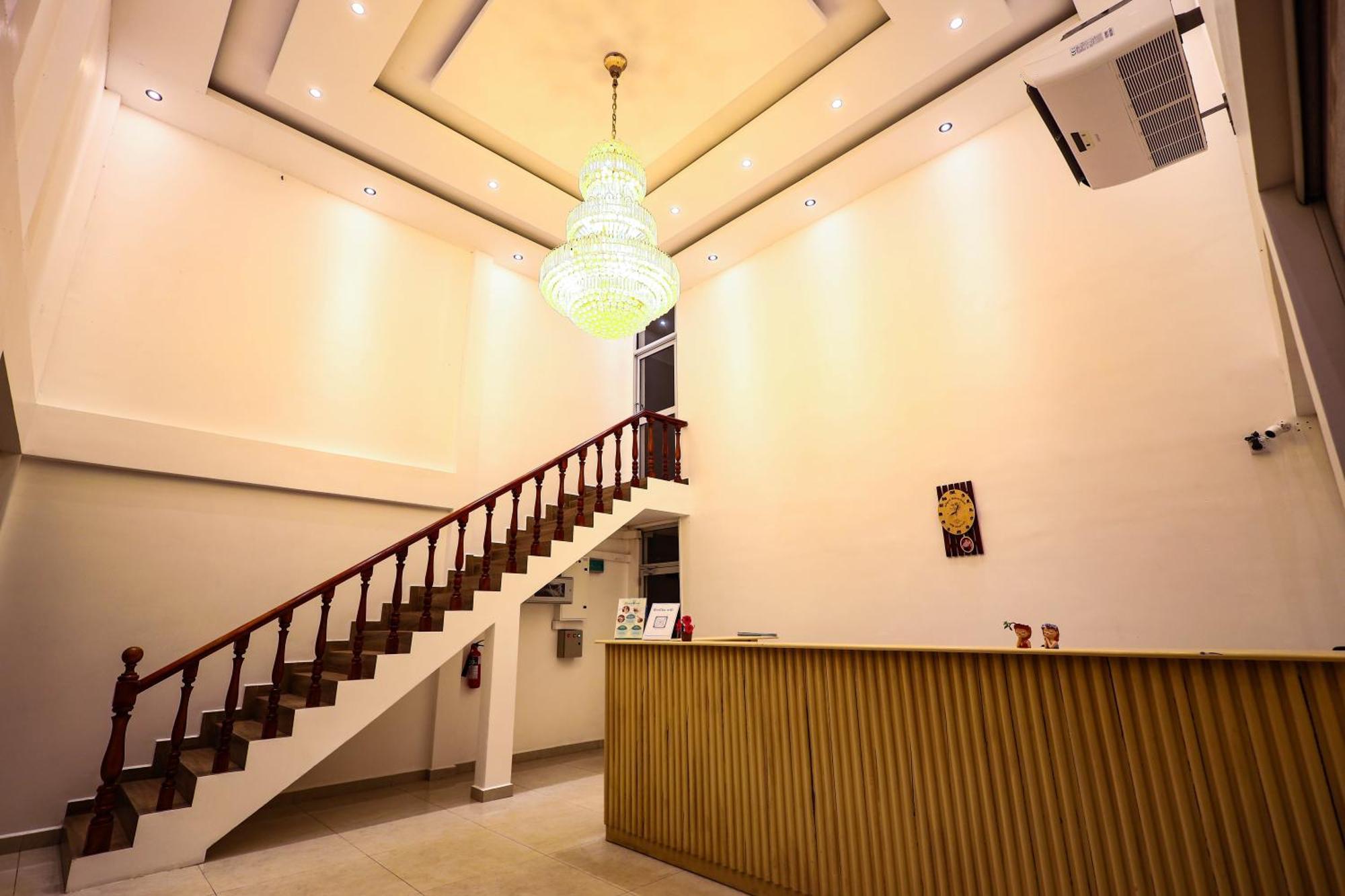 Reecha Resort & Hotel Kilinochchi Luaran gambar